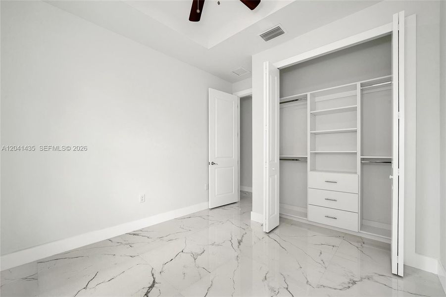 Spacious, unfurnished interior of a new home in , Lehigh Acres (Image 37).