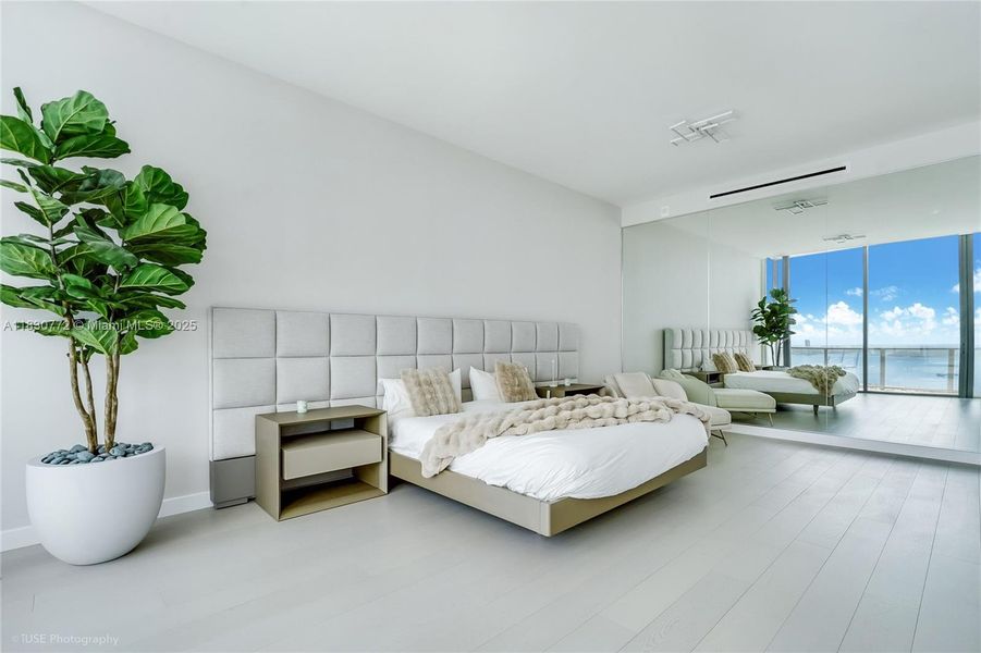 Furnished interior view inside a new home in Five Park, Miami Beach (Image 14).