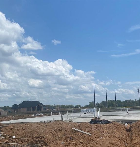 Image 36 of a home in Meridiana 55' Homesites.