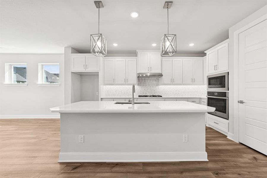 Furnished interior view inside a new home in Sandbrock Ranch, Aubrey (Image 11).