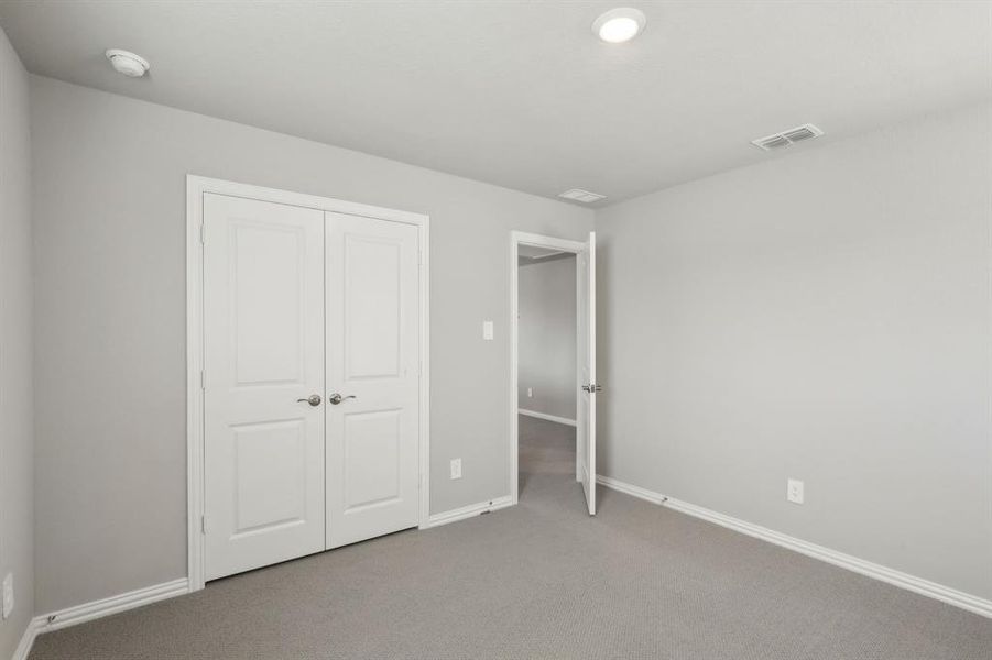 Spacious, unfurnished interior of a new home in Simpson Crossing - Spring Series, McKinney (Image 28).