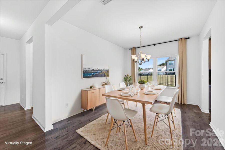 Dining room/virtual staging Dining room/virtual staging