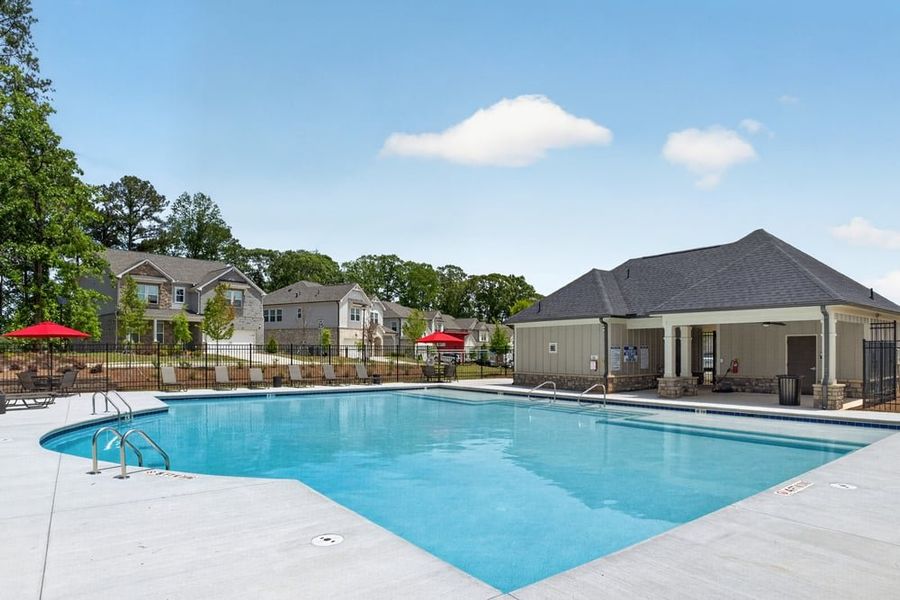 Community amenities in Auburn Glen, Dacula (Image 40).