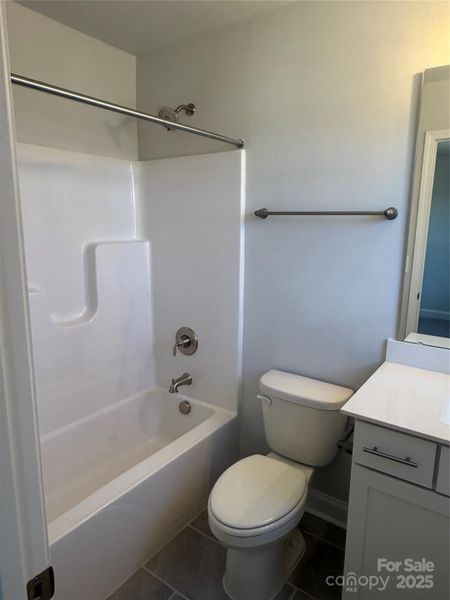 Private Bedroom #3 Private Bedroom #3