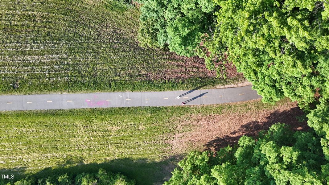 DJI_20250501080013_0135_D