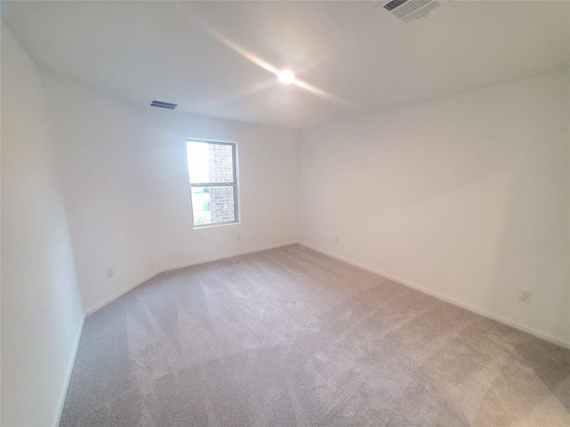 Spacious, unfurnished interior of a new home in Windrose Green, Angleton (Image 8).