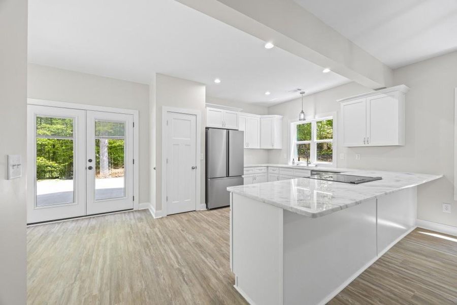 Furnished interior view inside a new home in , Lavonia (Image 43).