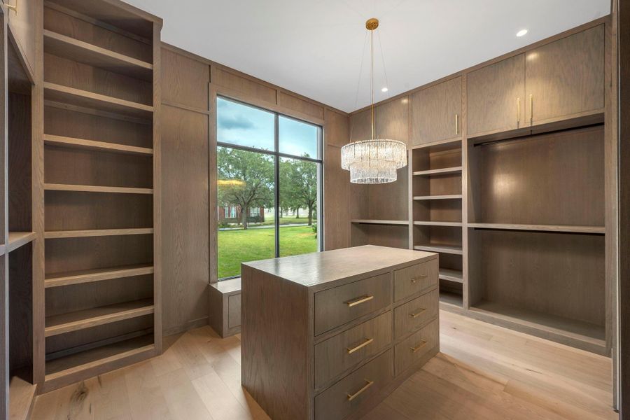 Furnished interior view inside a new home in , Bryan (Image 10).