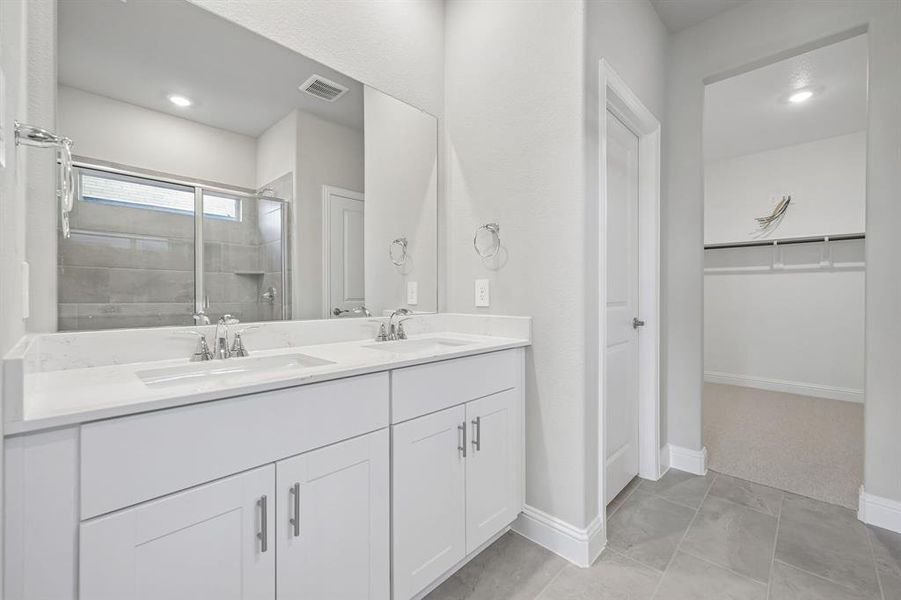 Furnished interior view inside a new home in Lakehaven - Signature Series, Farmersville (Image 5).