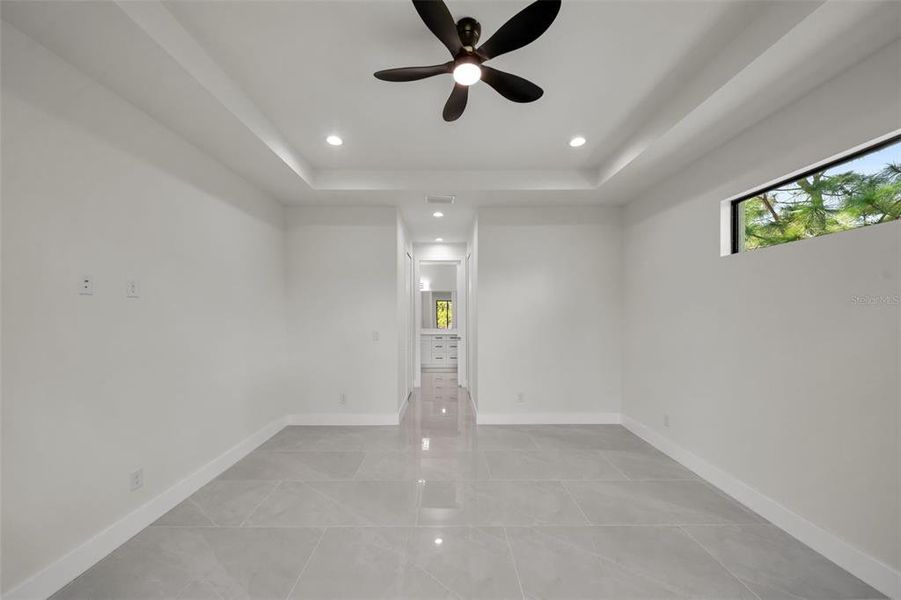 Spacious, unfurnished interior of a new home in , Port Charlotte (Image 25). Spacious, unfurnished interior of a new home in , Port Charlotte (Image 25).