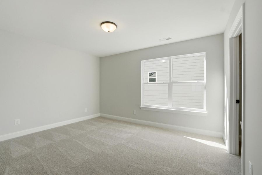 Spacious, unfurnished interior of a new home in The Meadows at Laurelbrook, Sherrills Ford (Image 39).
