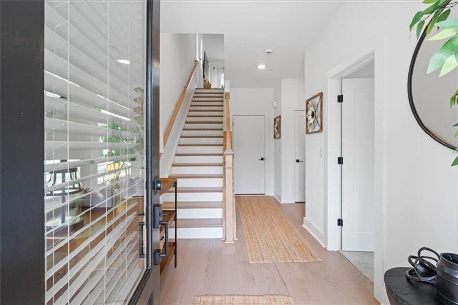 Furnished interior view inside a new home in , Roswell (Image 10).