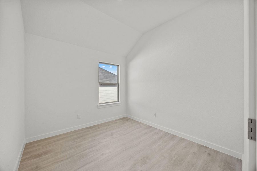 Spacious, unfurnished interior of a new home in Prairie Winds, Hutto (Image 18).
