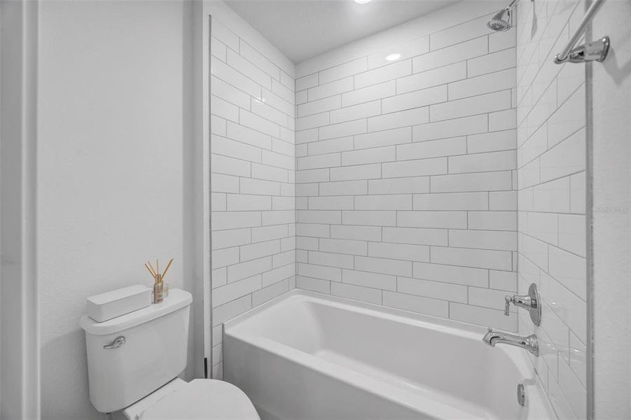 Furnished interior view inside a new home in , Zephyrhills (Image 51).