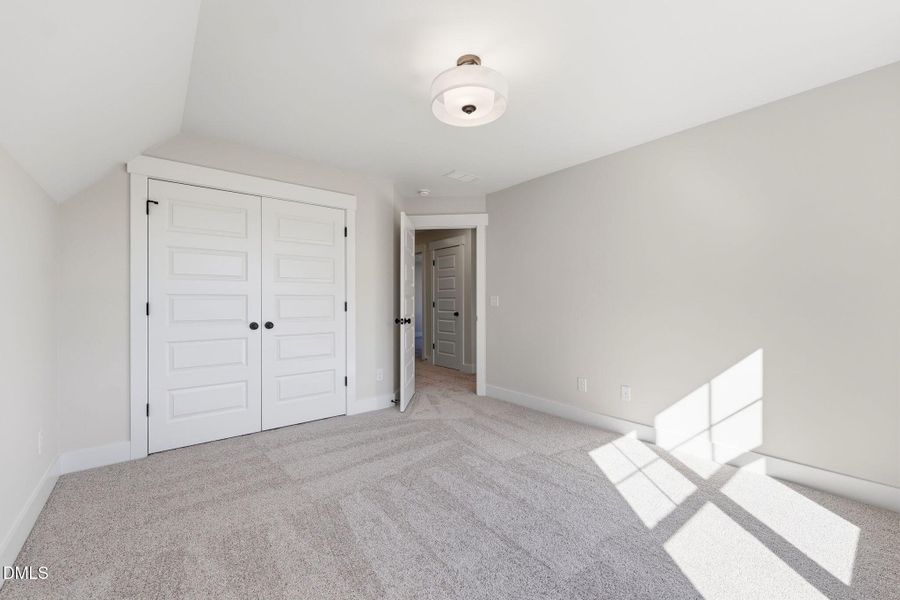 35-web-or-mls-_2109764