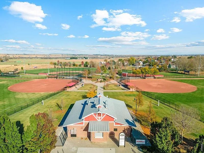 Community amenities in , Johnstown (Image 20).