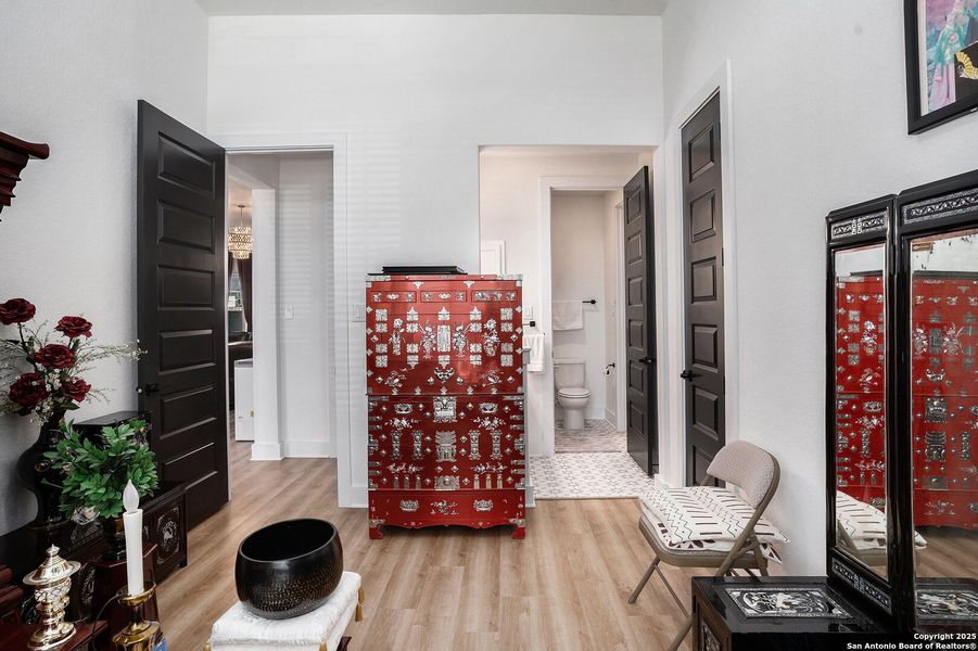 Furnished interior view inside a new home in Mesa Western, Cibolo (Image 29).