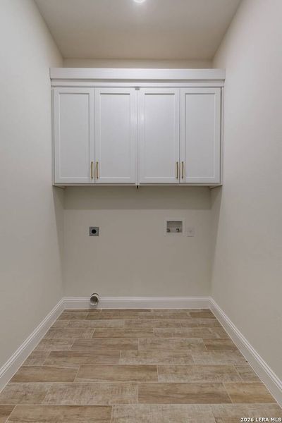 Spacious, unfurnished interior of a new home in , Eagle Pass (Image 22). Spacious, unfurnished interior of a new home in , Eagle Pass (Image 22).