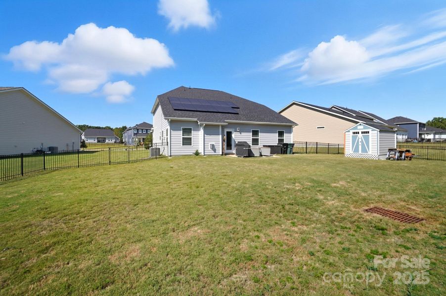 Image 43 of a home in .