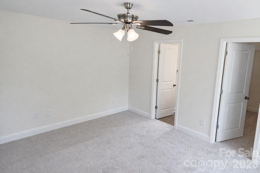 Spacious, unfurnished interior of a new home in , Salisbury (Image 19).