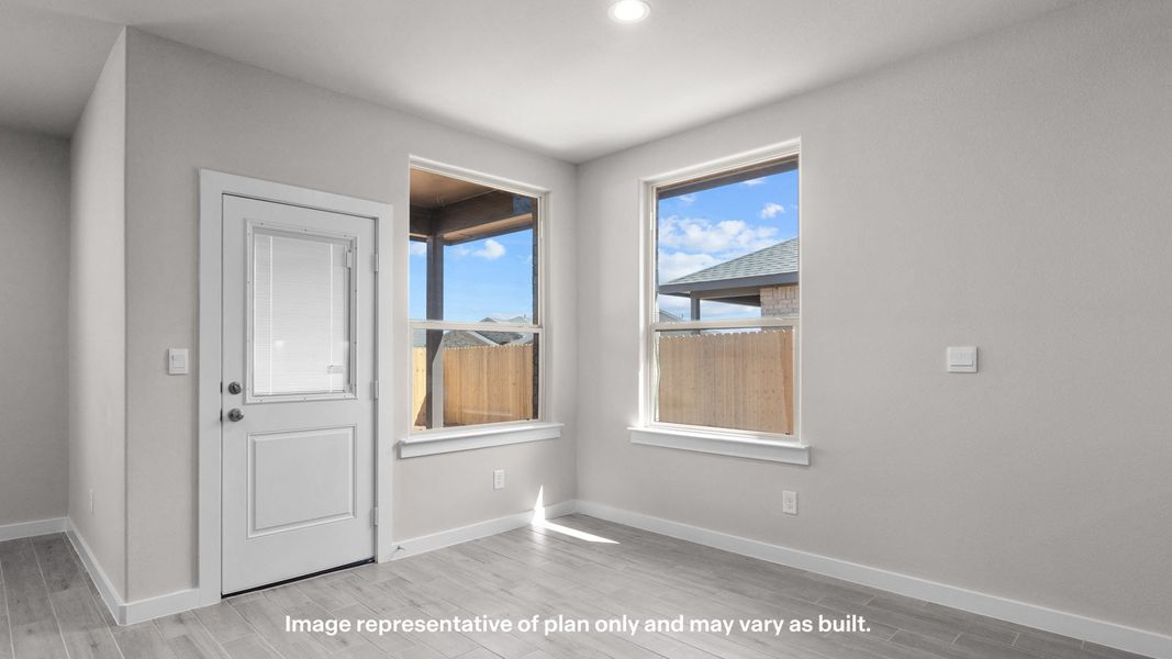 Spacious, unfurnished interior of a new home in Homestead at Parks Bell Ranch, Odessa (Image 11).