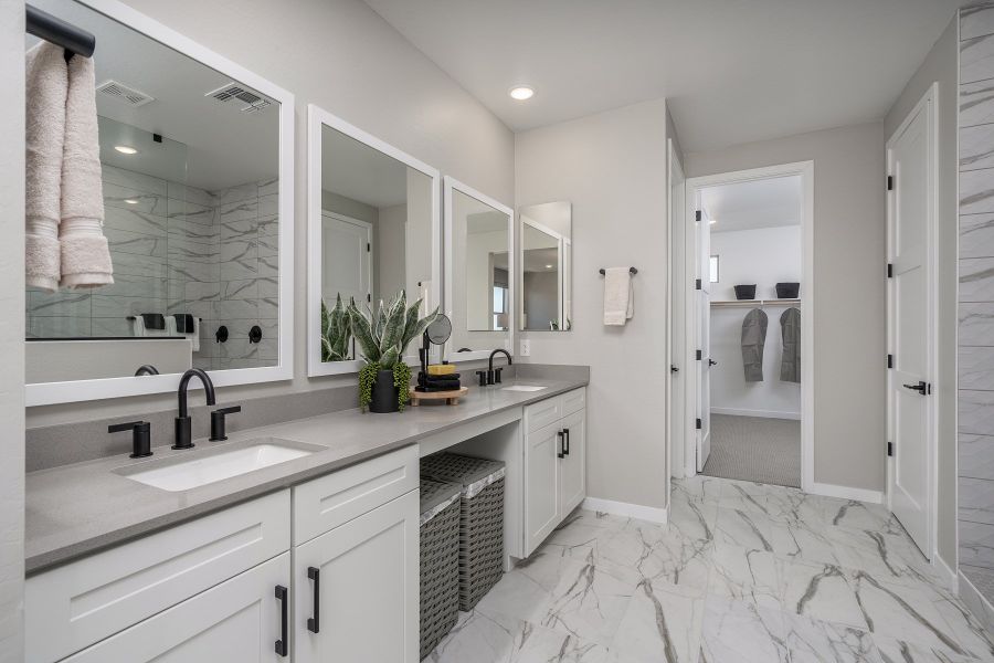 Representative furnished interior of a home built from the Wrightson by Risewell Homes in Wildera, San Tan Valley (Image 9).