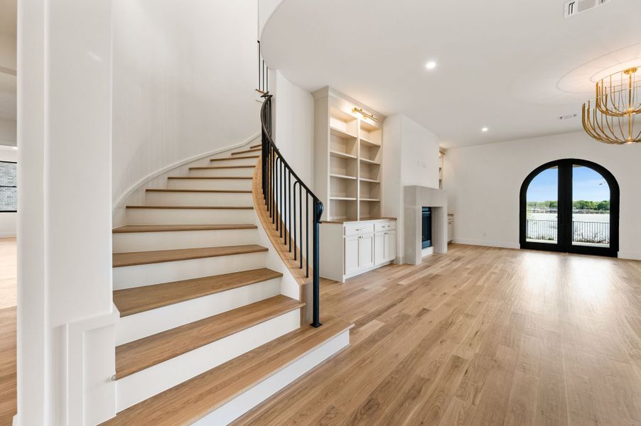 Spacious, unfurnished interior of a new home in The Resort on Eagle Mt. Lake, Fort Worth (Image 49). Spacious, unfurnished interior of a new home in The Resort on Eagle Mt. Lake, Fort Worth (Image 49).