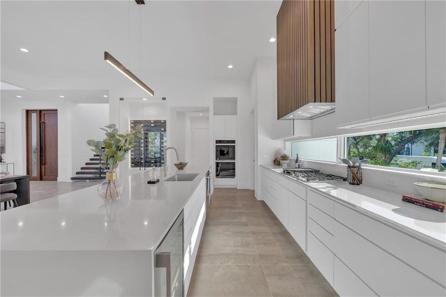 Furnished interior view inside a new home in , Sarasota (Image 77).