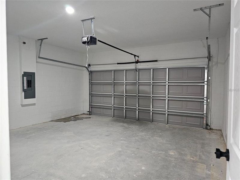 Image 10 of a home in . Image 10 of a home in .