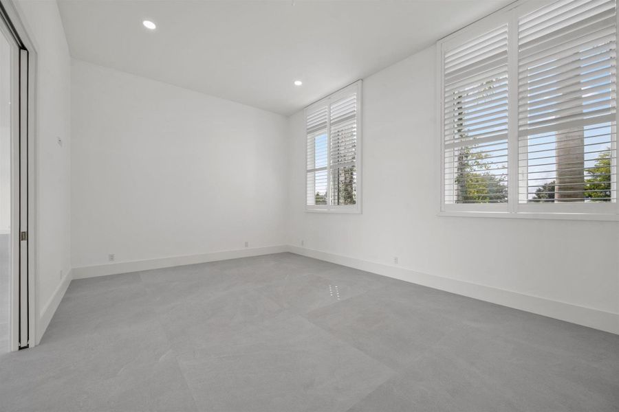 Spacious, unfurnished interior of a new home in , Wellington (Image 26).