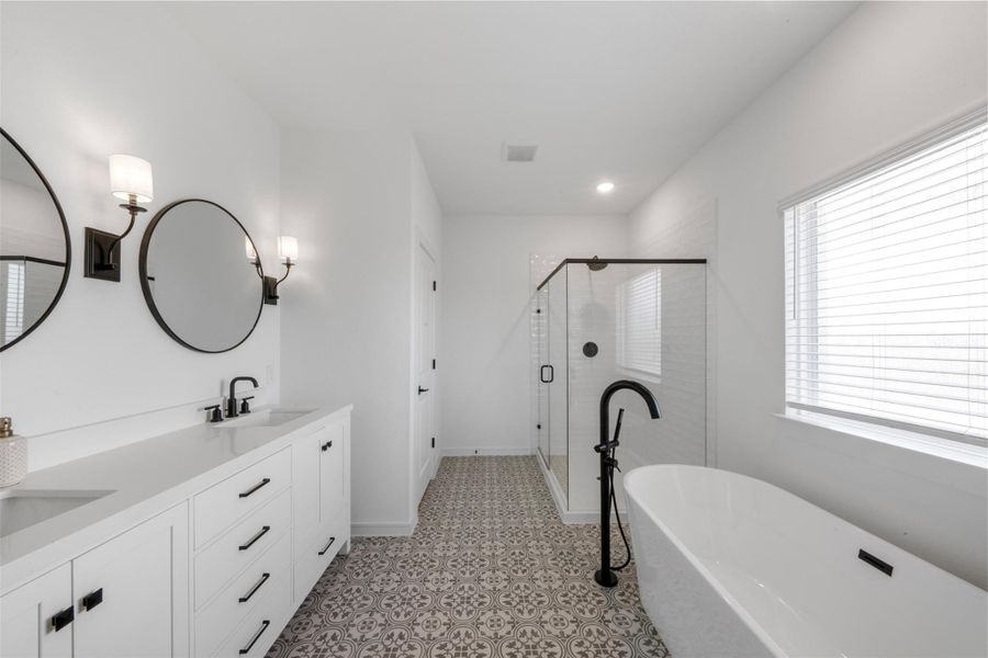 Furnished interior view inside a new home in , Dayton (Image 28).