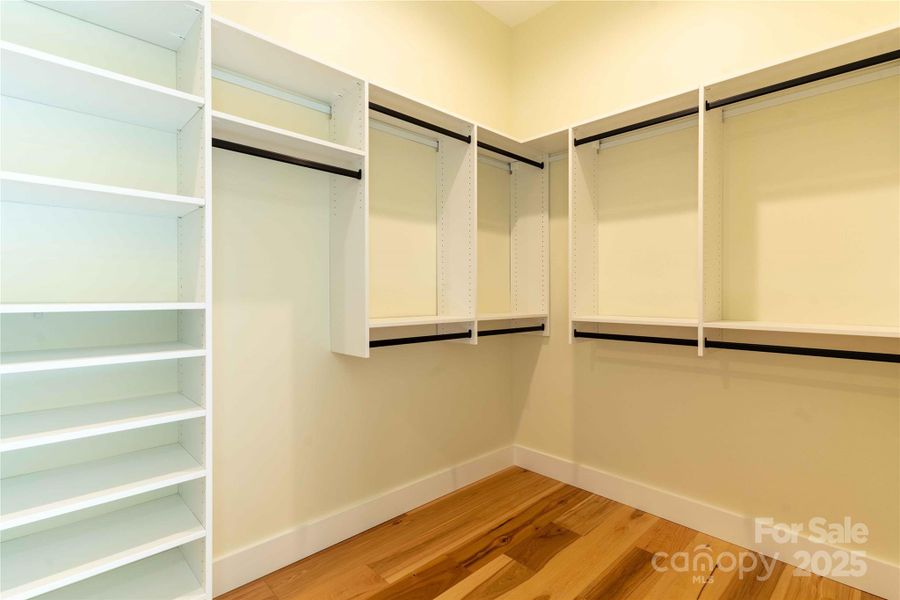 Spacious, unfurnished interior of a new home in , Hendersonville (Image 15).