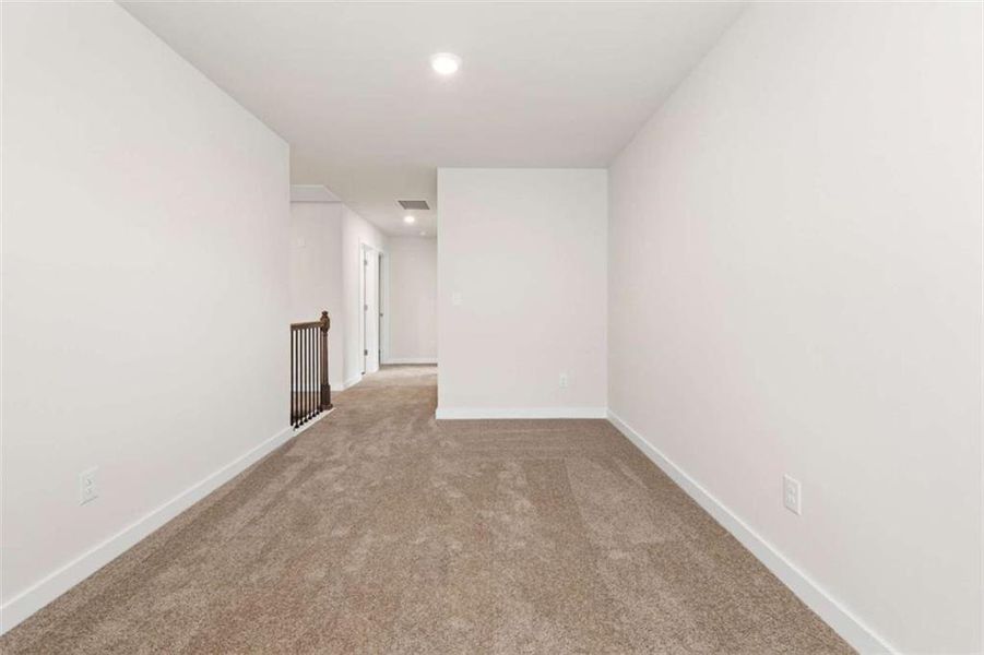 Spacious, unfurnished interior of a new home in Millstone Manor, Conyers (Image 15).