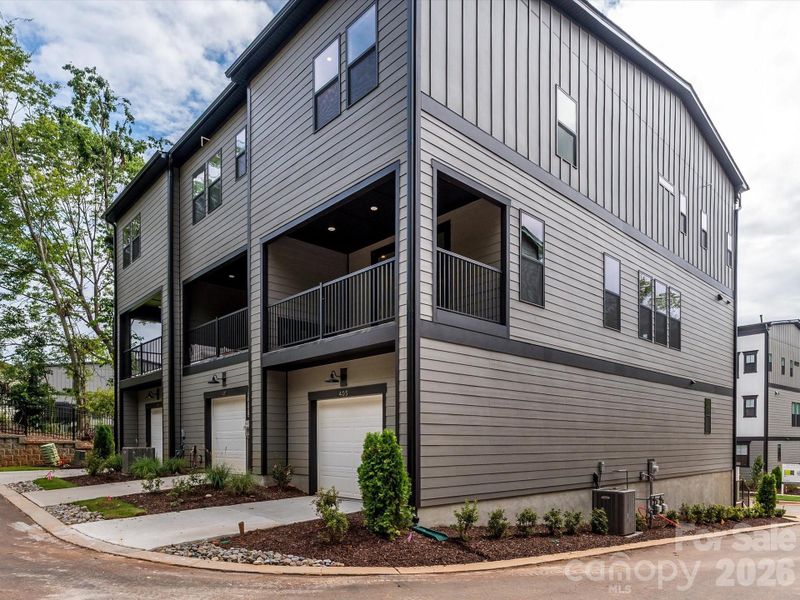 2-Bay Tandem Rear Load Garage.