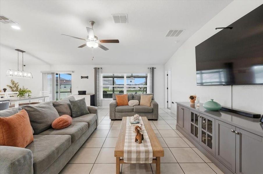 Furnished interior view inside a new home in , Lakeland (Image 13).