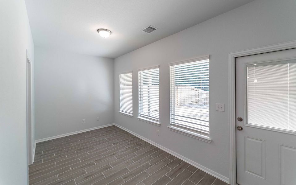 Spacious, unfurnished interior of a new home in Caney Mills, Conroe (Image 12). Spacious, unfurnished interior of a new home in Caney Mills, Conroe (Image 12).