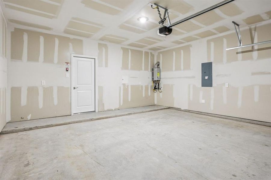 Photo is not of the actual home, but is an inspirational photo of builder’s model home and may depict options, furnishings, and/or decorator features that are not included.