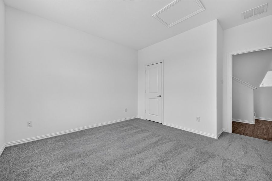 Spacious, unfurnished interior of a new home in River Ridge, Crandall (Image 20).
