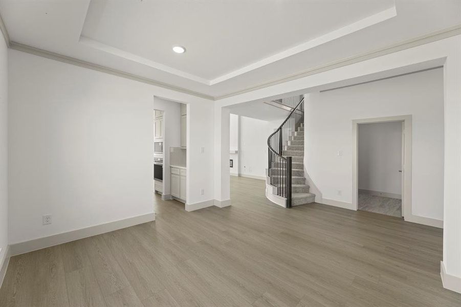 08. 5920 Mustang - Dining (2) 08. 5920 Mustang - Dining (2)