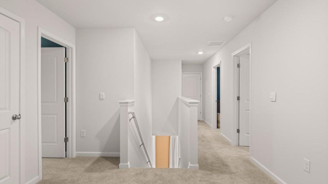 Spacious, unfurnished interior of a new home in Oconee Overlook, Gainesville (Image 19). Spacious, unfurnished interior of a new home in Oconee Overlook, Gainesville (Image 19).