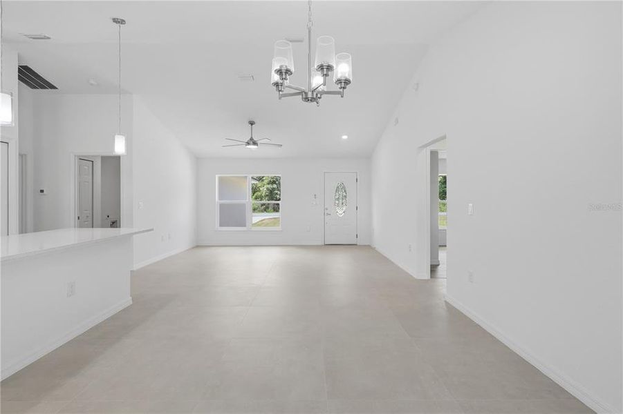 Spacious, unfurnished interior of a new home in , Ocklawaha (Image 27). Spacious, unfurnished interior of a new home in , Ocklawaha (Image 27).