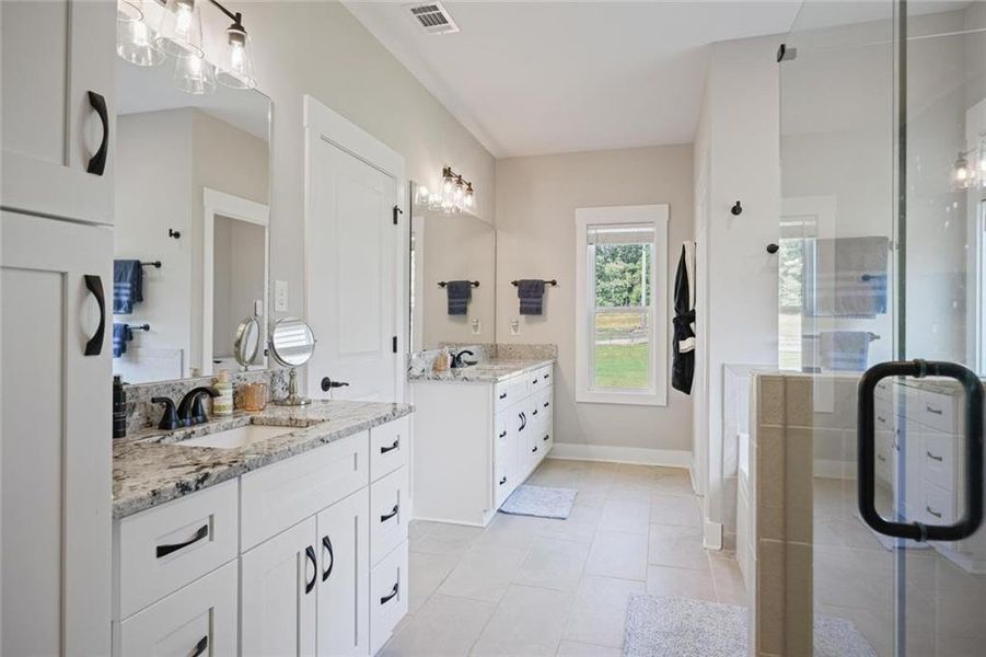 Furnished interior view inside a new home in , Dallas (Image 11).