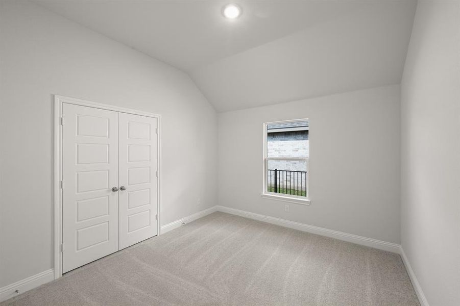 369 Paddle Boat- Bedroom-2