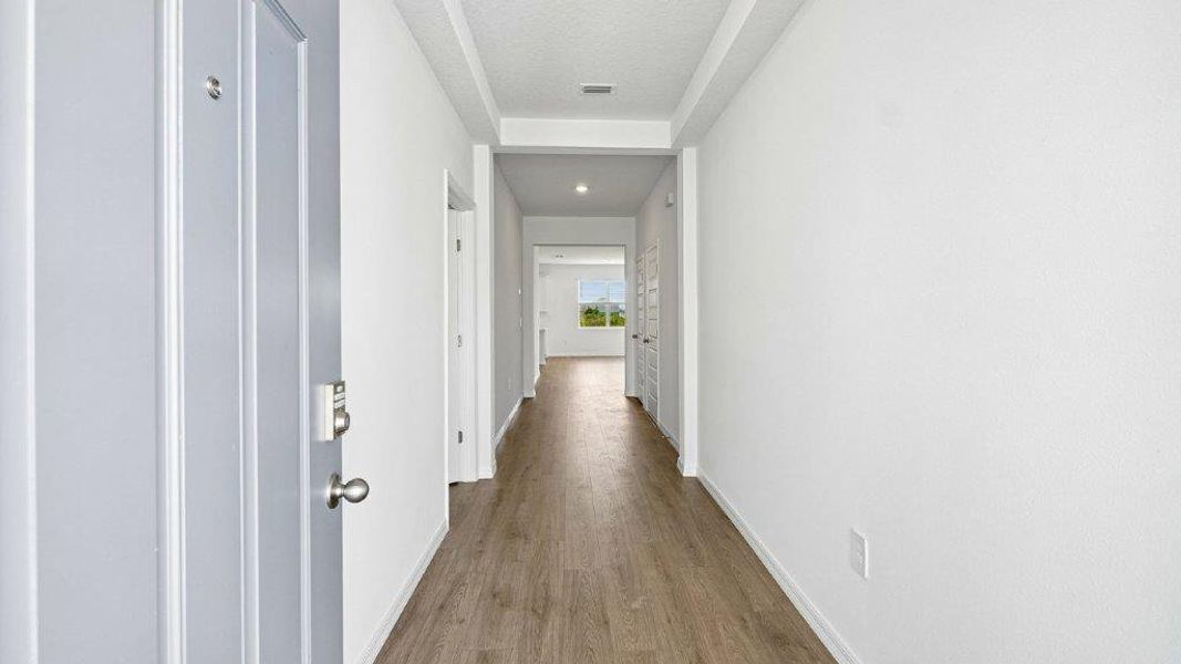 Representative unfurnished interior of a home built from the THE McKENNA by D.R. Horton in Summerlin at Hawthorne Ranch, Lakeland (Image 14).
