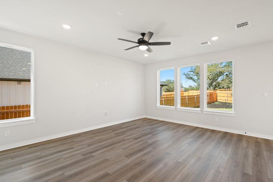 Spacious, unfurnished interior of a new home in Terrace Collection at Heritage, Dripping Springs (Image 24). Spacious, unfurnished interior of a new home in Terrace Collection at Heritage, Dripping Springs (Image 24).