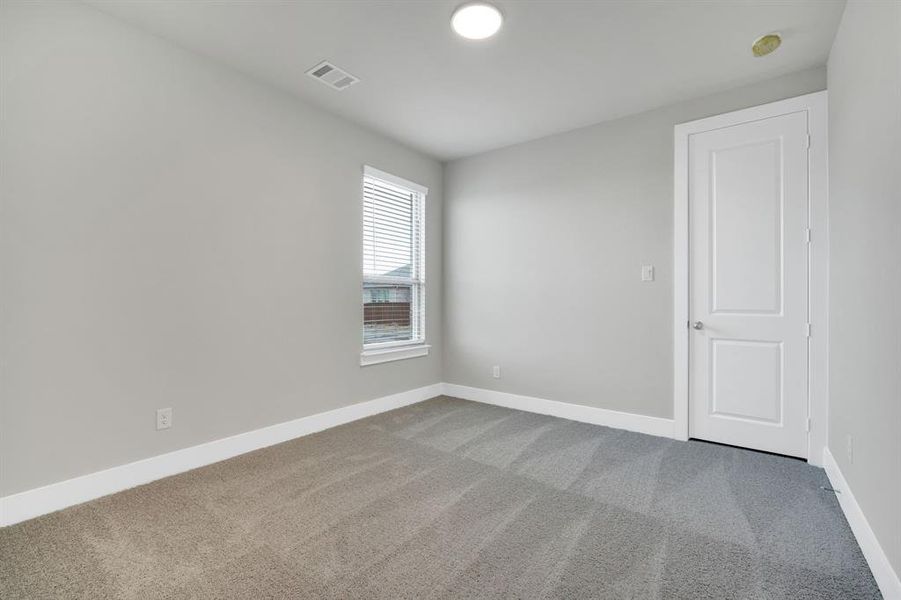 Spacious, unfurnished interior of a new home in Westside Preserve, Midlothian (Image 25).