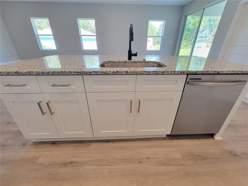 SPACIOUS KITCHEN ISLAND