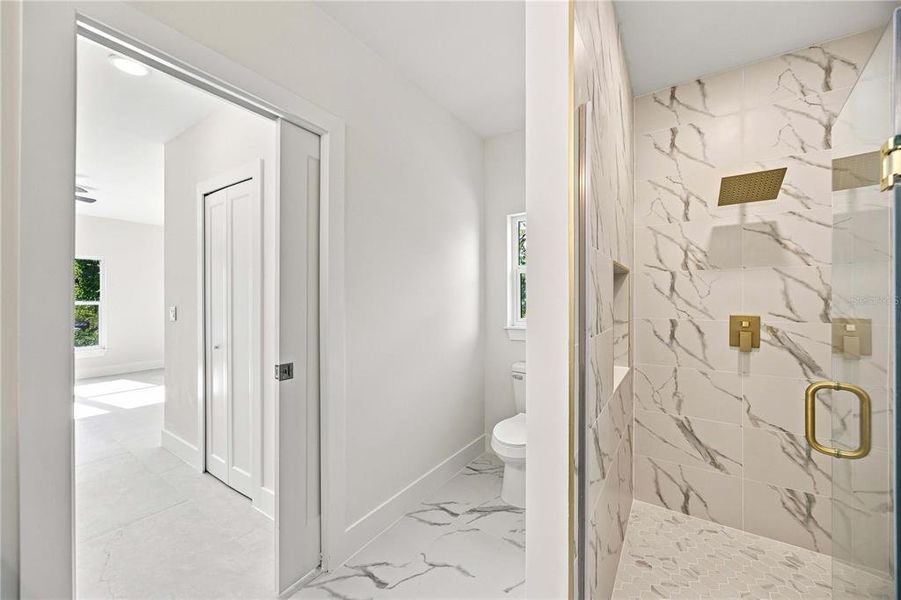 Spacious, unfurnished interior of a new home in , Venice (Image 13). Spacious, unfurnished interior of a new home in , Venice (Image 13).