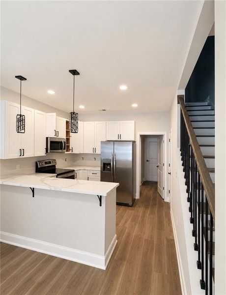 Furnished interior view inside a new home in , Gainesville (Image 7).