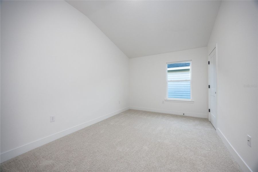Spacious, unfurnished interior of a new home in Country Way South, Newberry (Image 13).